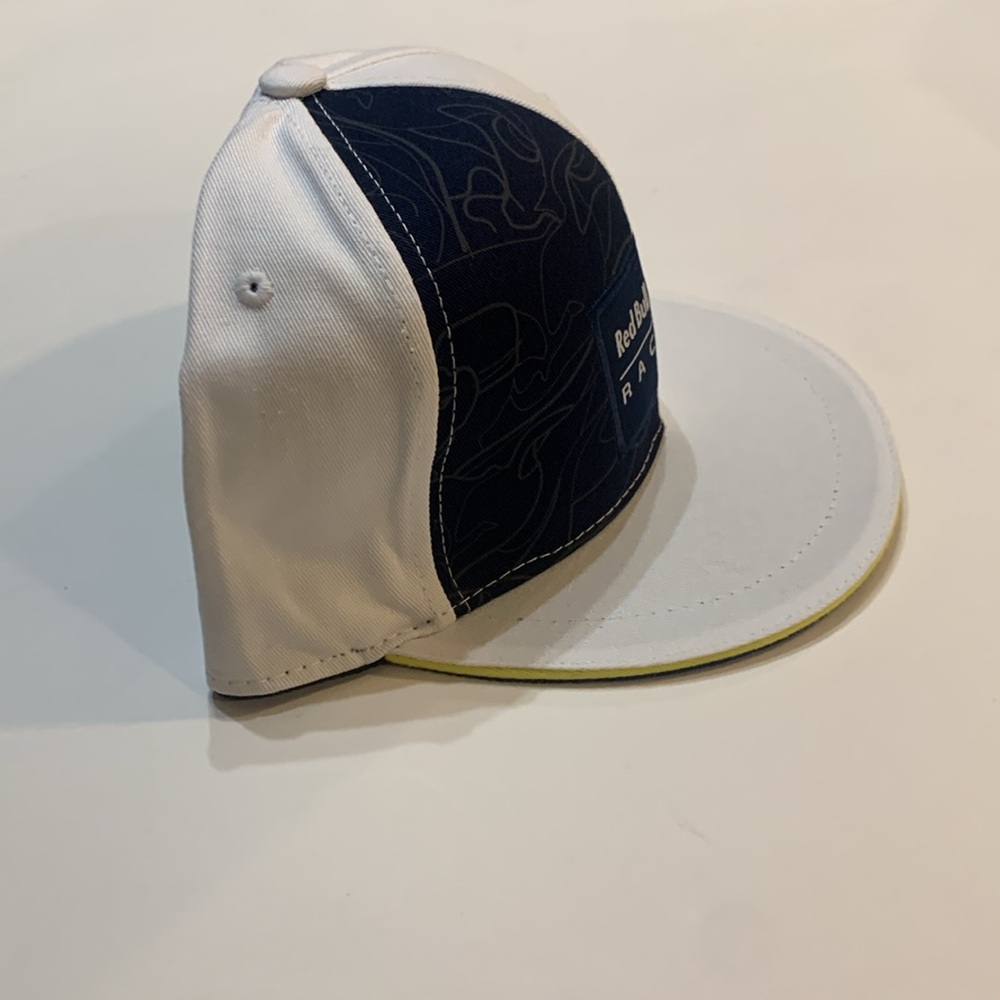Red Bull Racing Baseball Hat - Picture 6 of 8